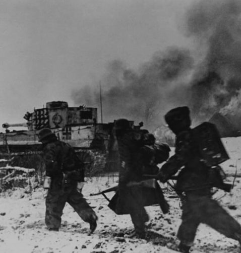 Archillect ID 375984