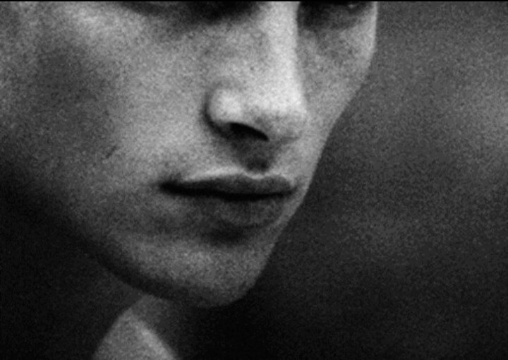 Archillect ID 376056