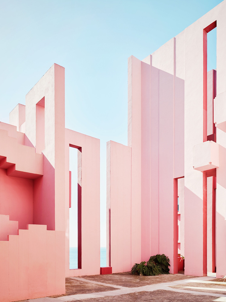 Archillect ID 376071