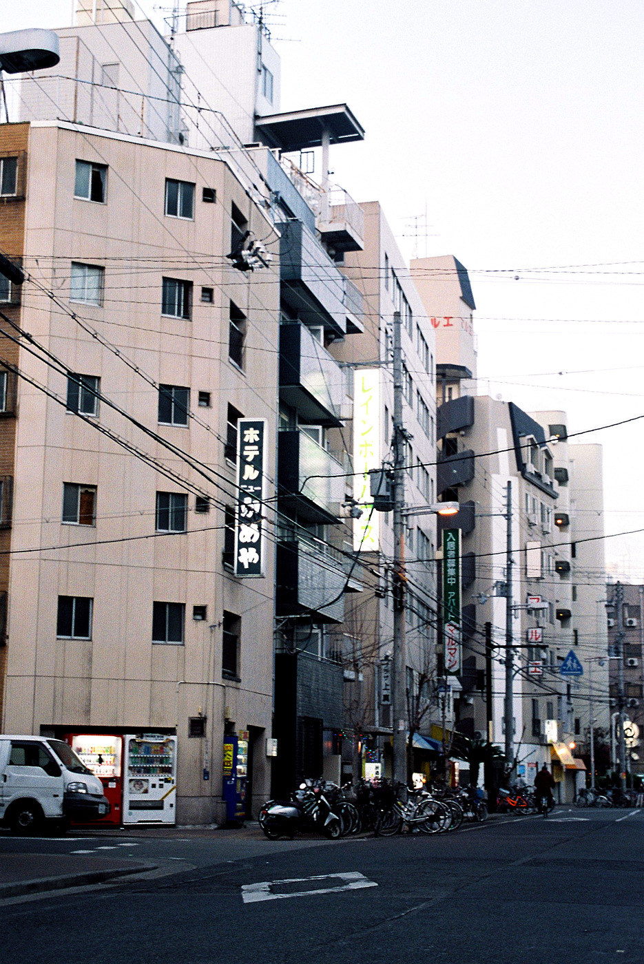 Archillect ID 376084