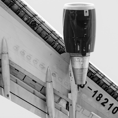 Archillect ID 376098