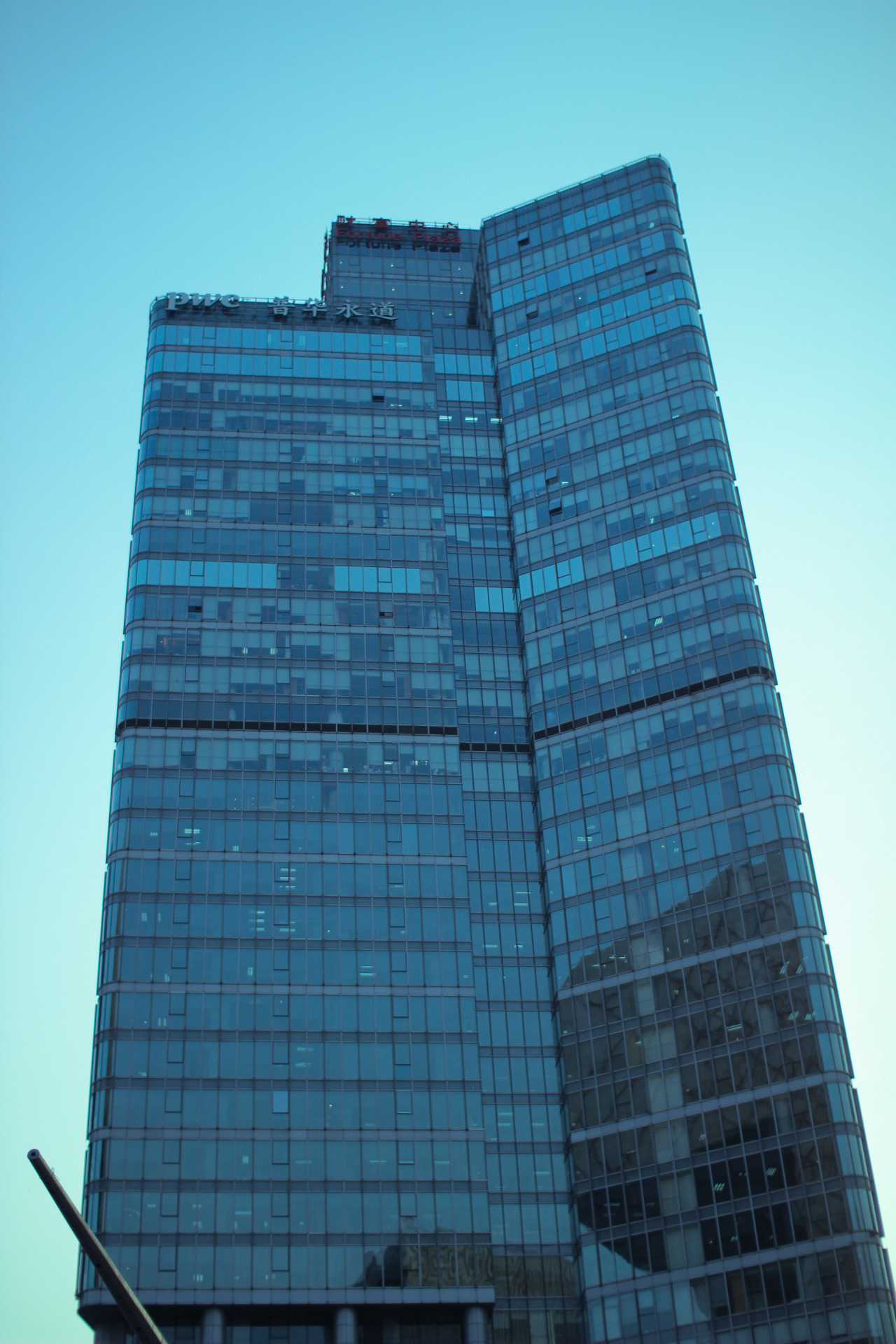 Archillect ID 376173