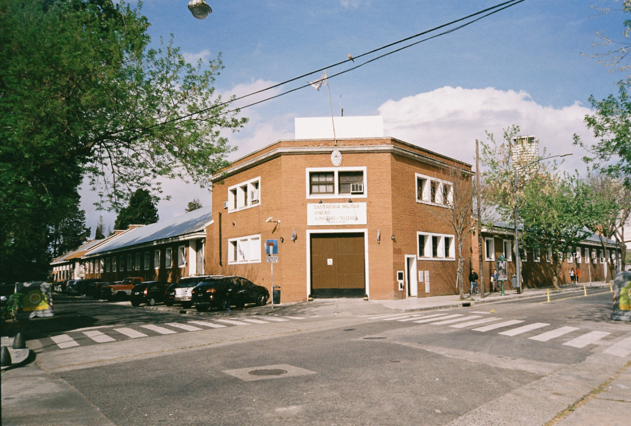 Archillect ID 376251