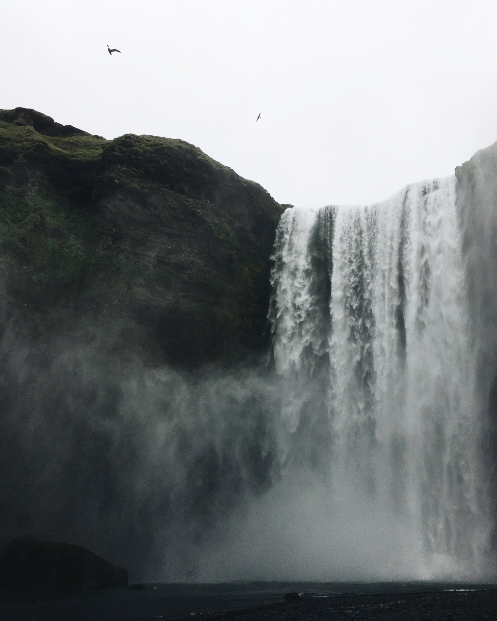 Archillect ID 376360