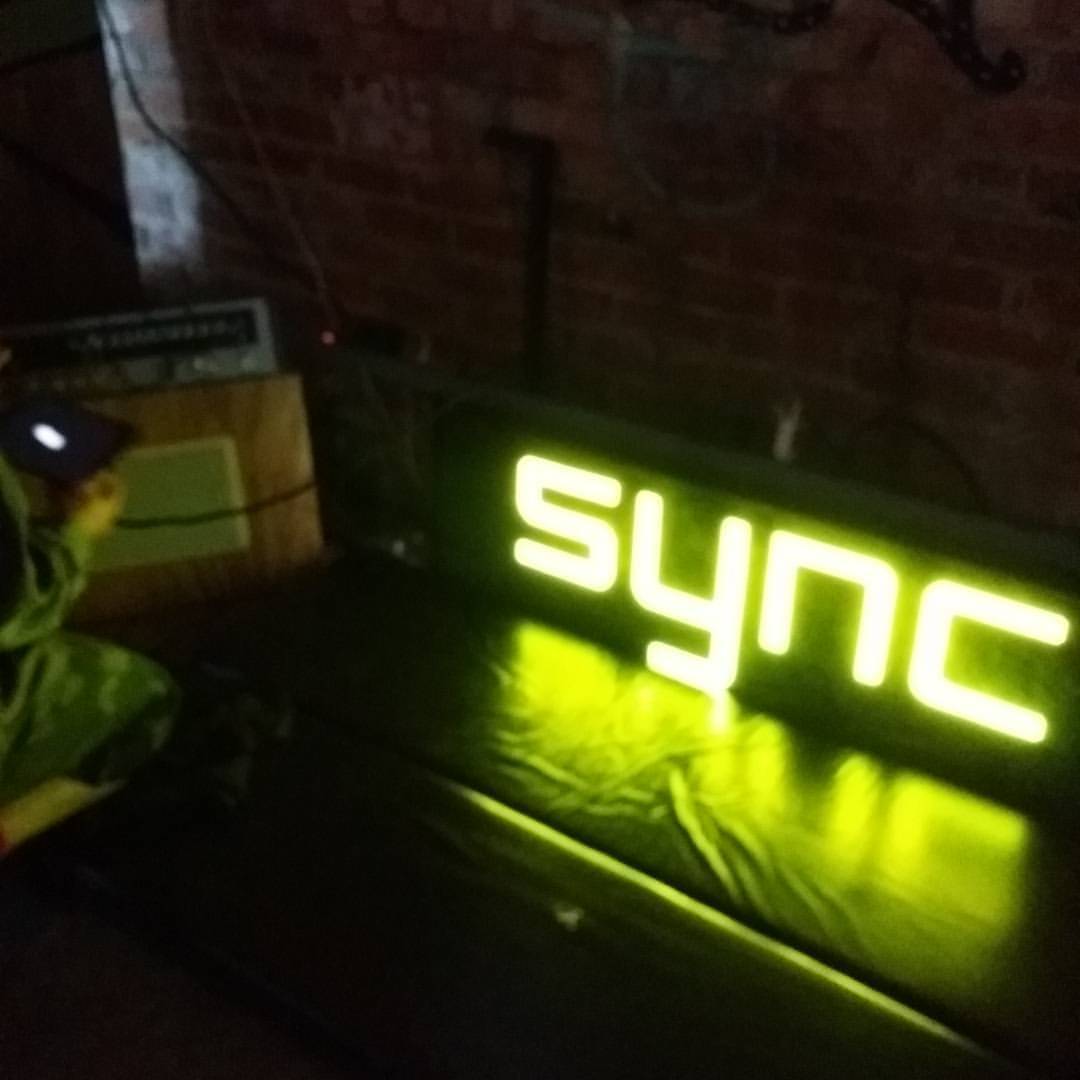 Archillect ID 376372