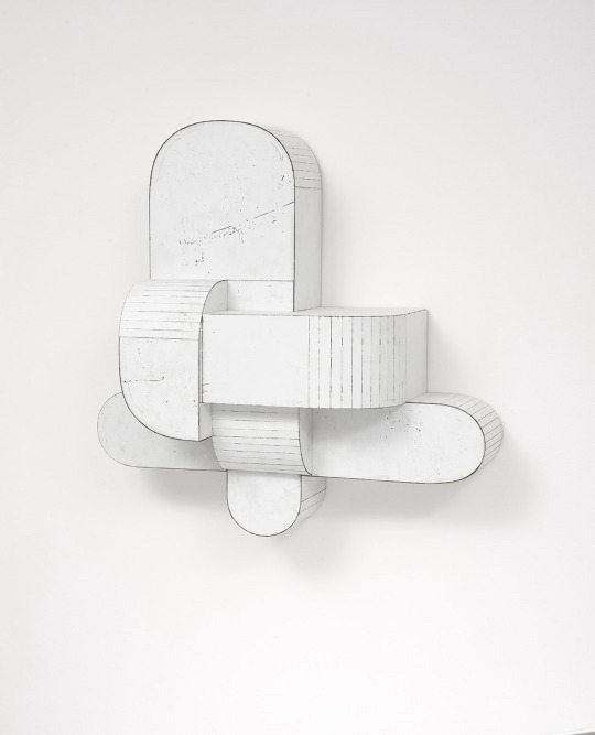 Archillect ID 376387