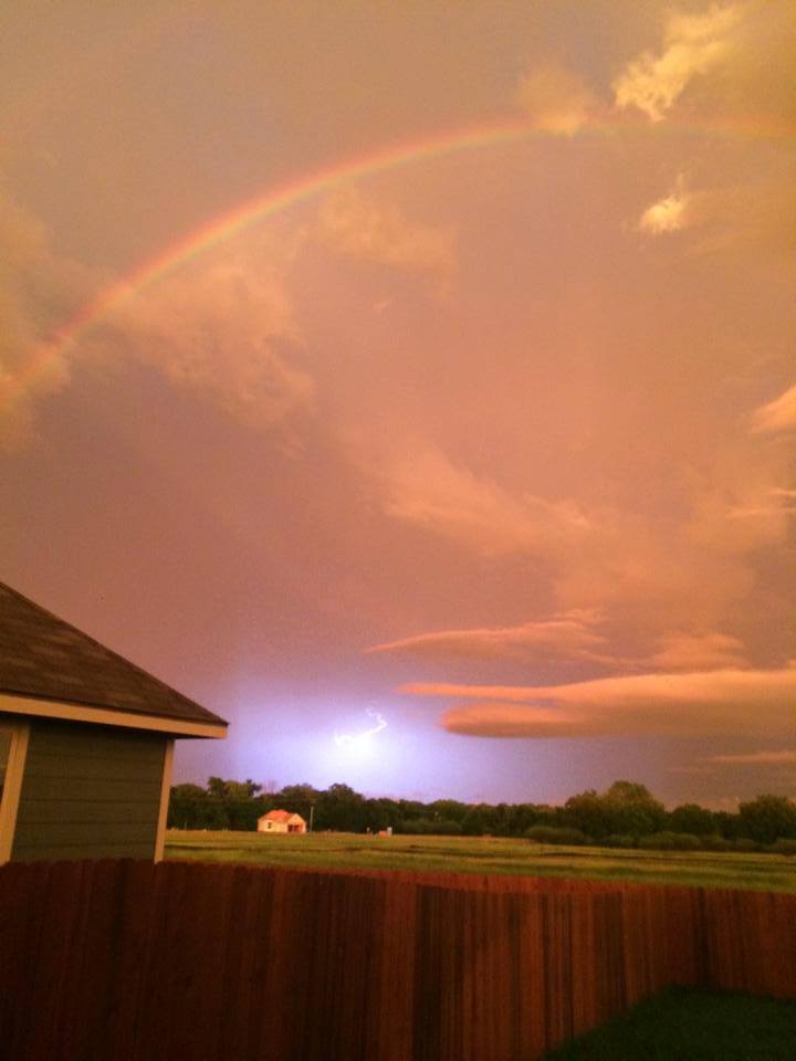 Archillect ID 376388