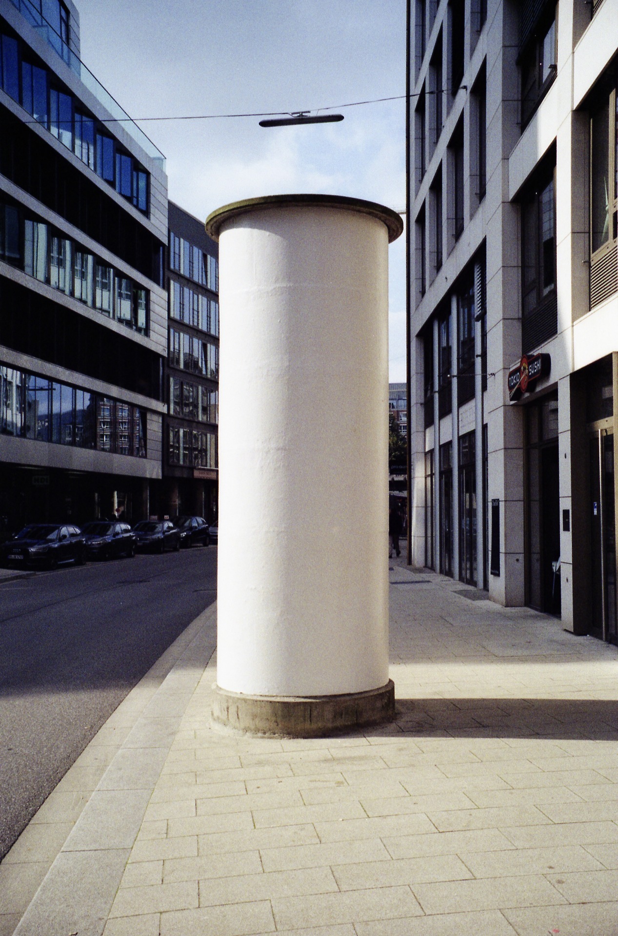 Archillect ID 376518