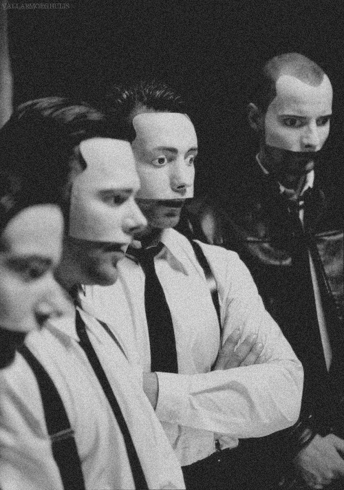 Archillect ID 376621