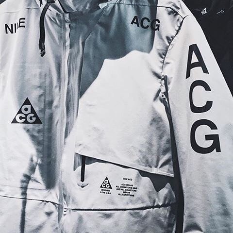 Archillect ID 376640