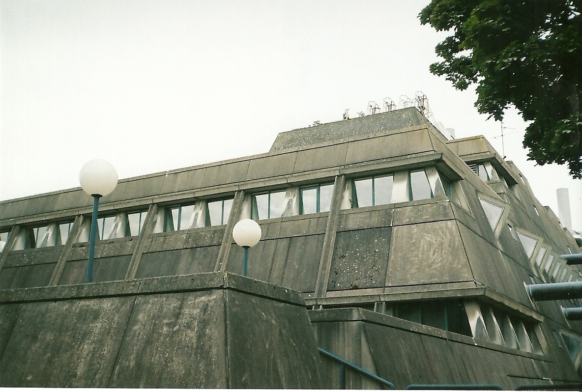 Archillect ID 376661