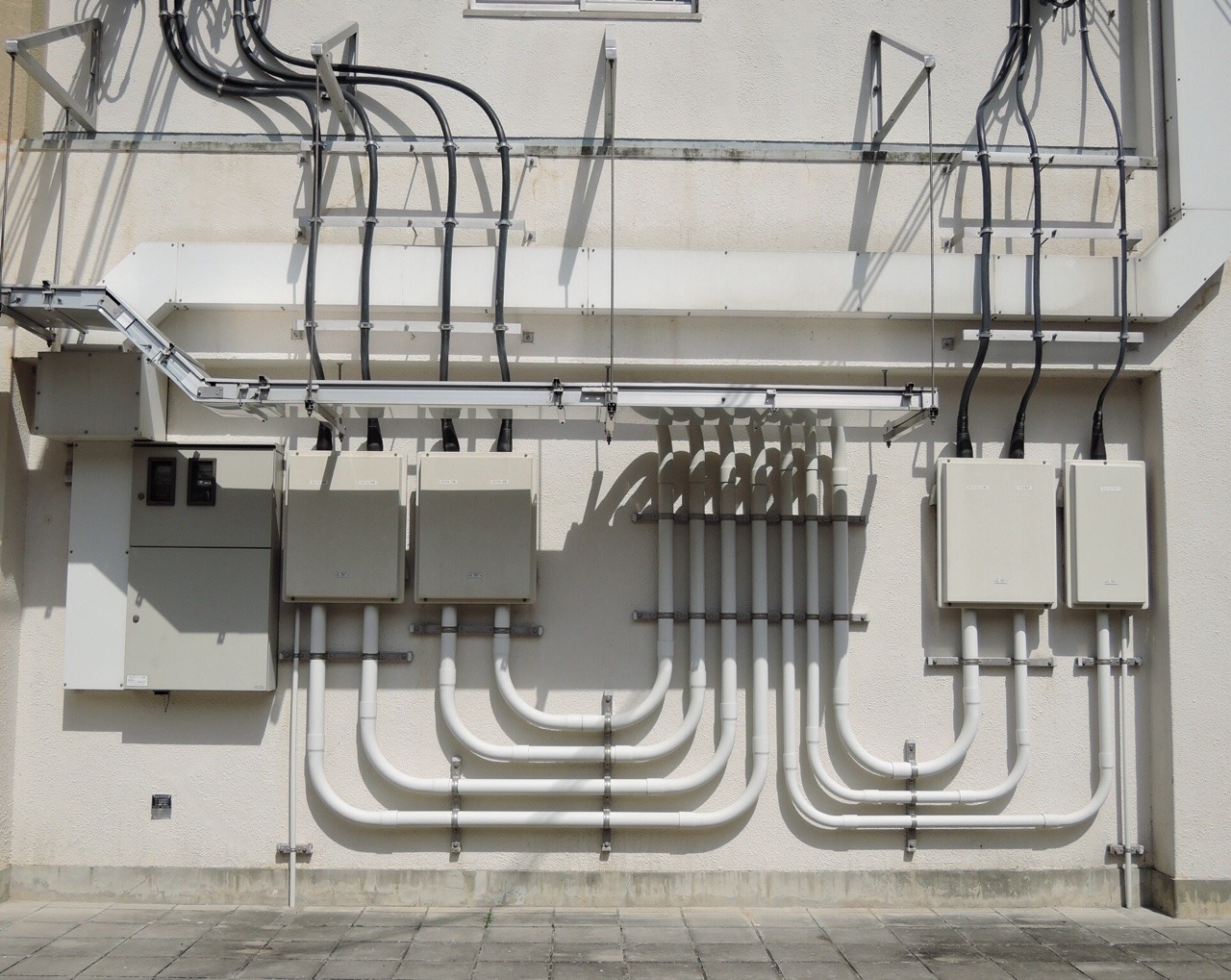 Archillect ID 376677