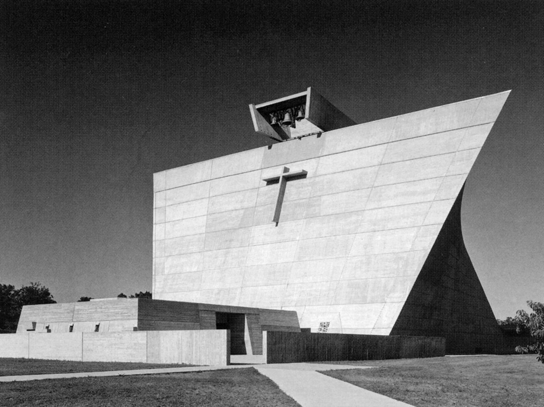 Archillect ID 376689