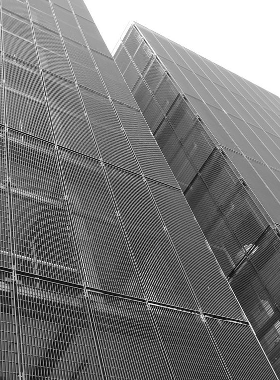 Archillect ID 376716