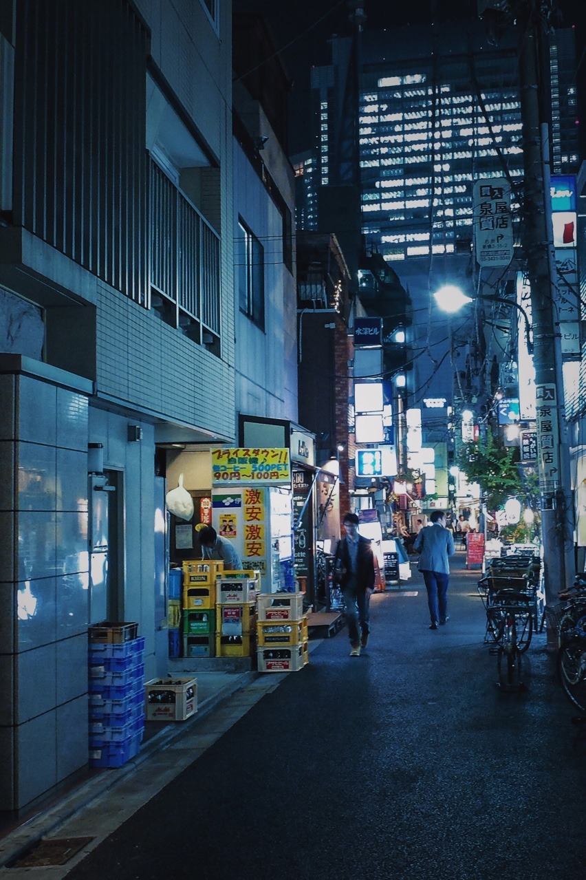 Archillect ID 376800