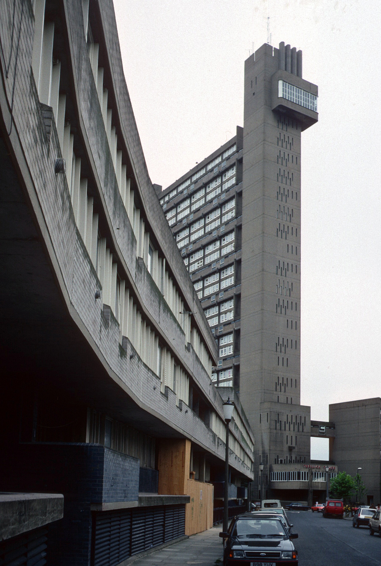 Archillect ID 376857