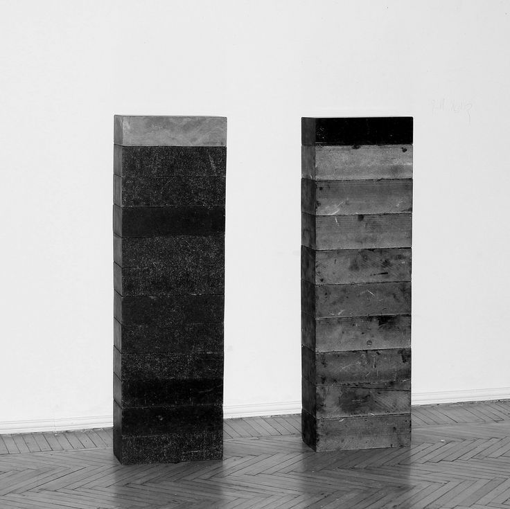 Archillect ID 376999