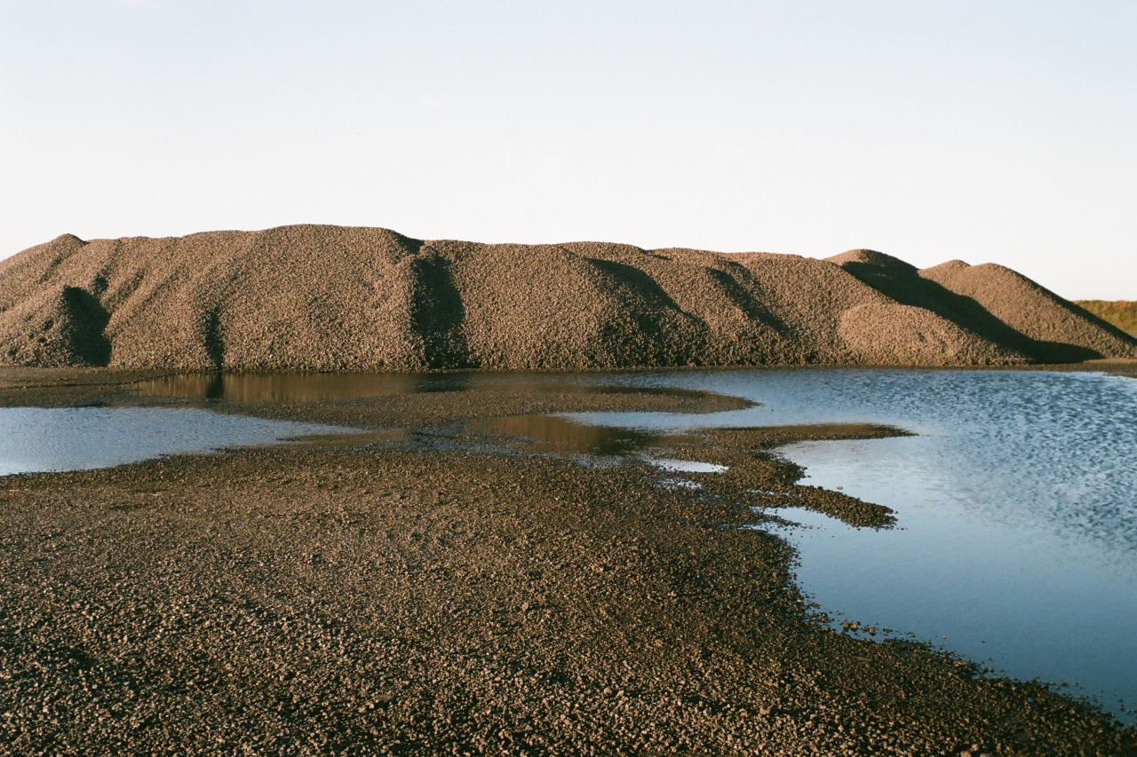 Archillect ID 377146