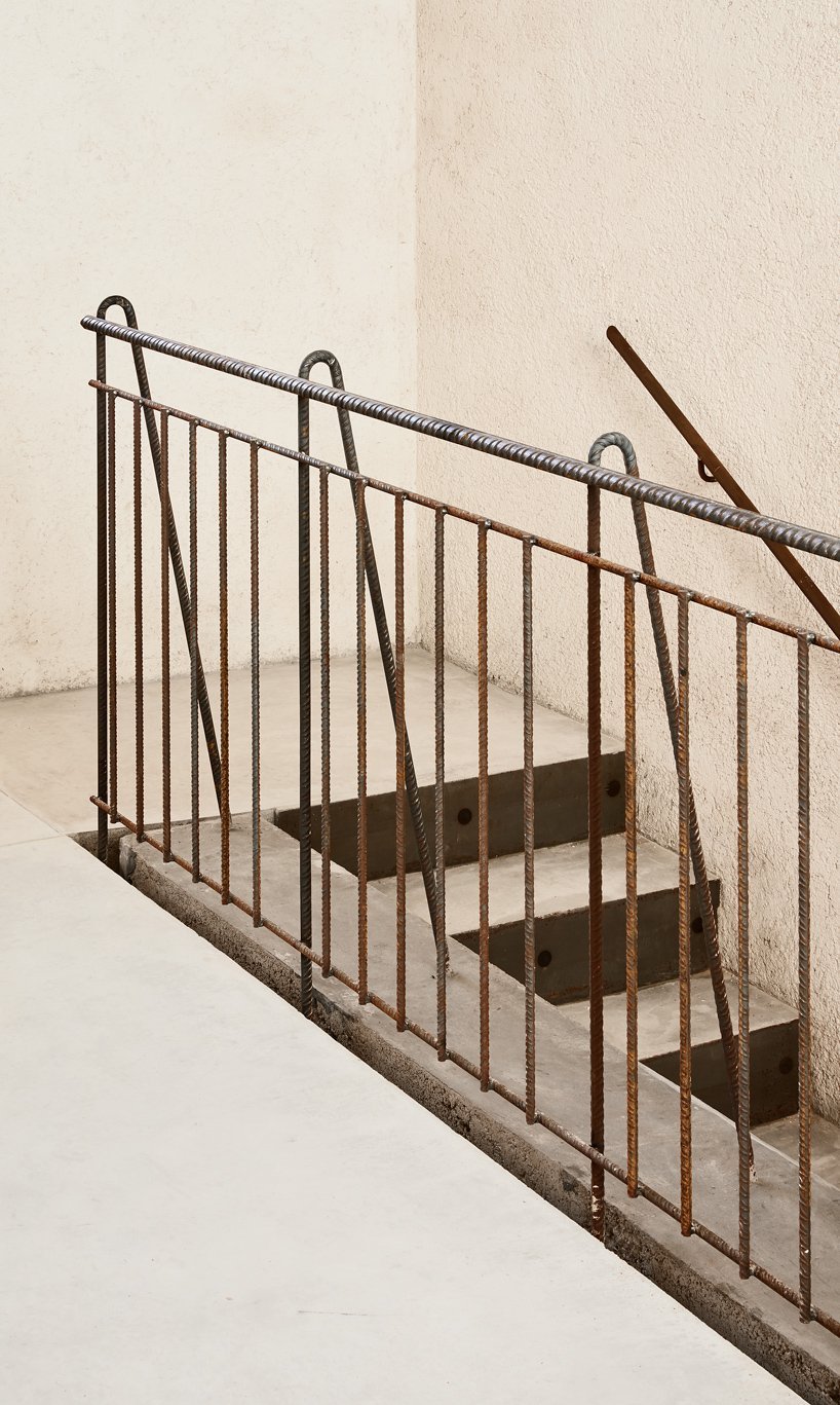 Archillect ID 377325