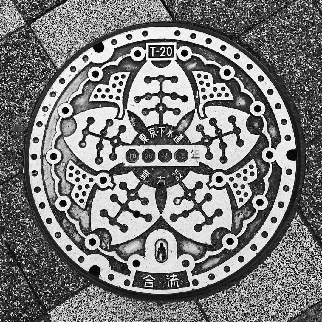 Archillect ID 377330