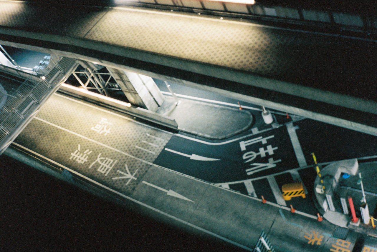 Archillect ID 377398