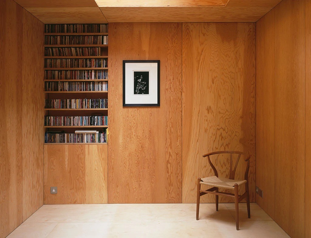 Archillect ID 377501