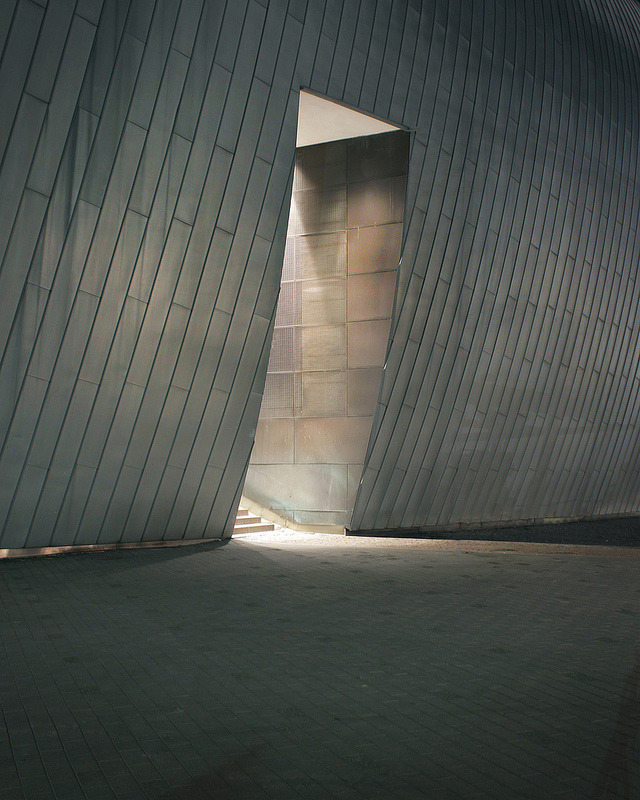 Archillect ID 377523