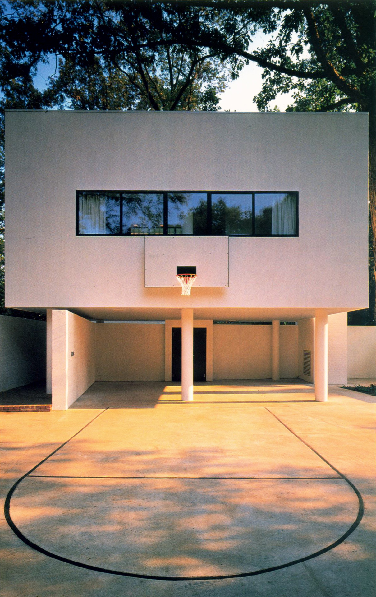 Archillect ID 377534