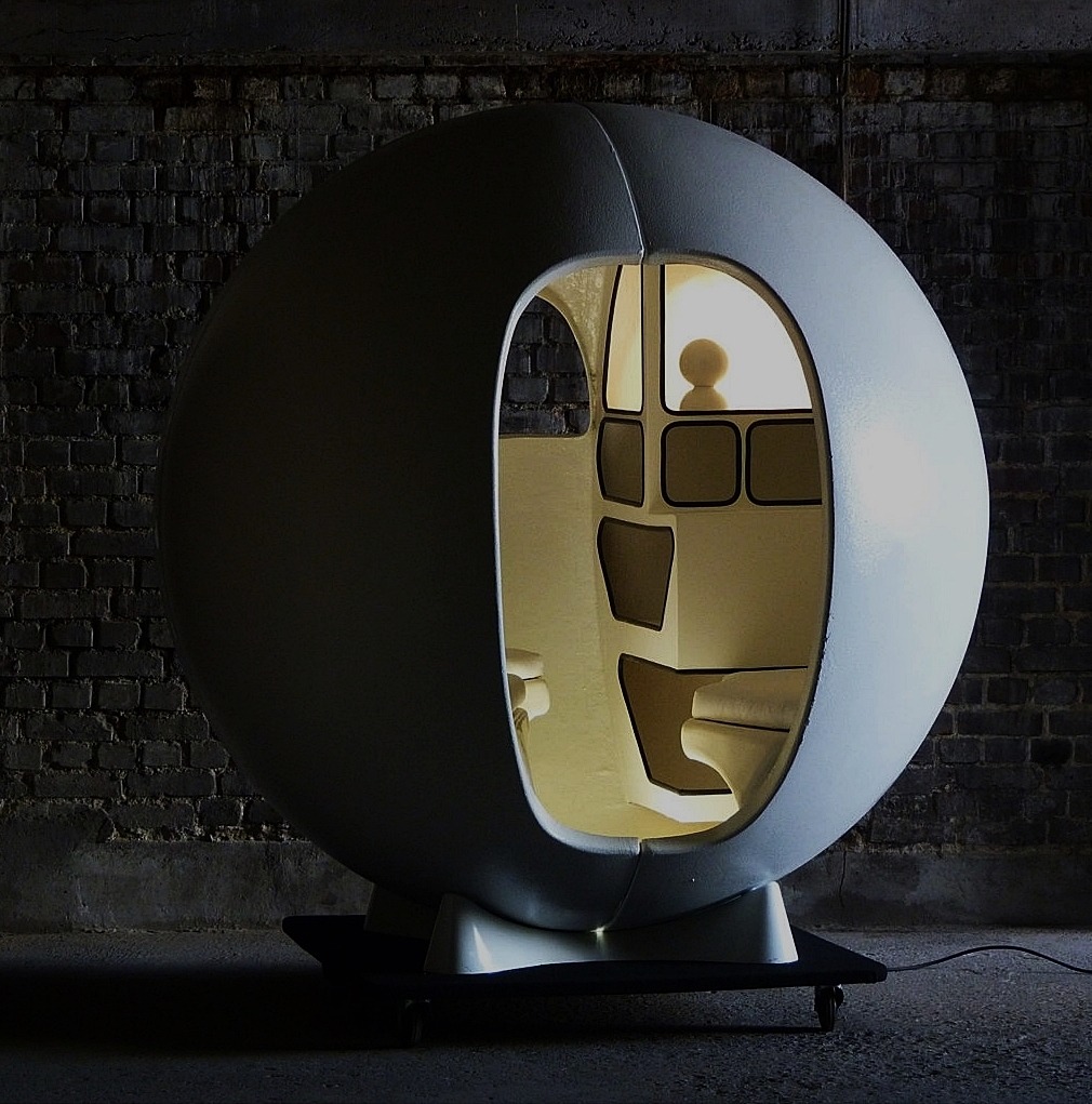 Archillect ID 377604