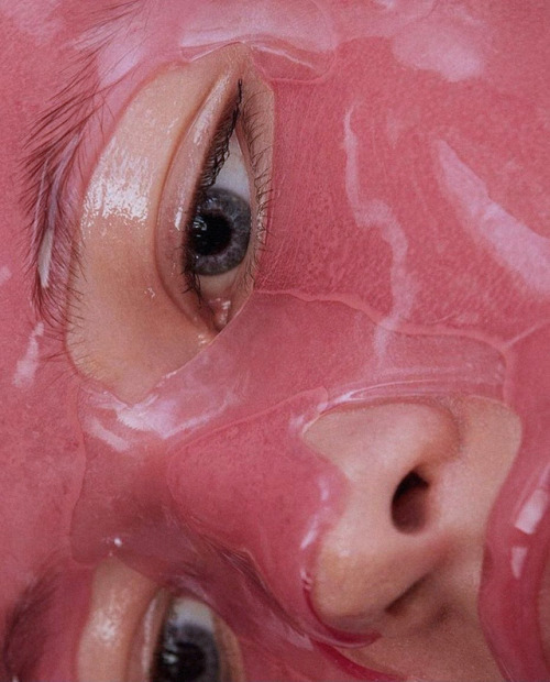 Archillect ID 377647