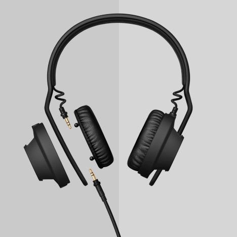 Archillect ID 377720