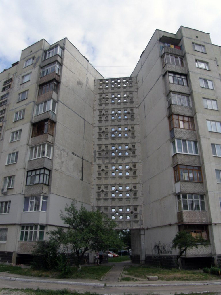 Archillect ID 377739