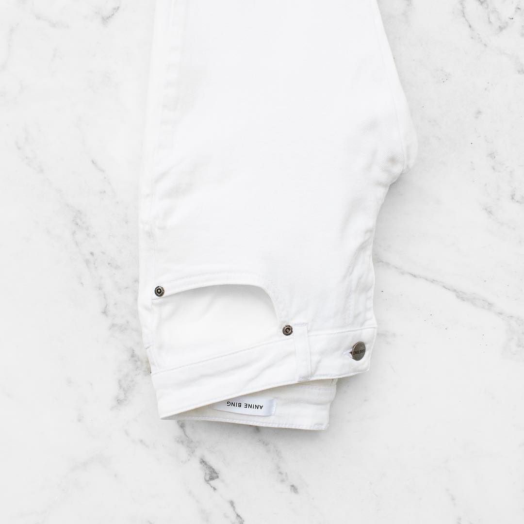 Archillect ID 377767