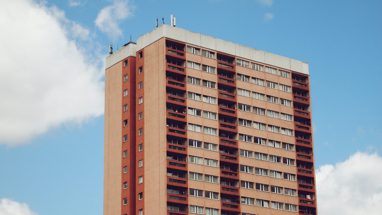 Archillect ID 377779