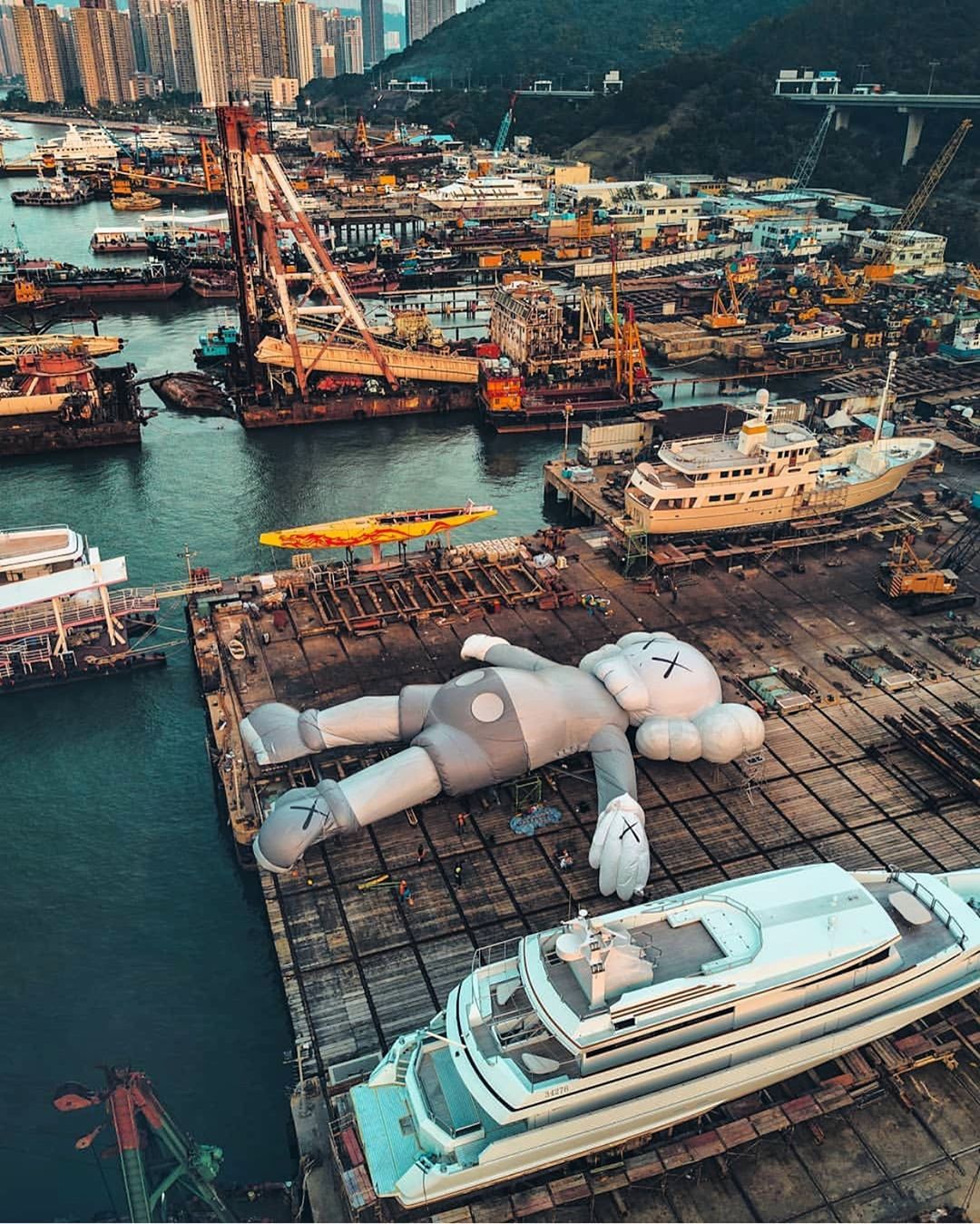 Archillect ID 377819