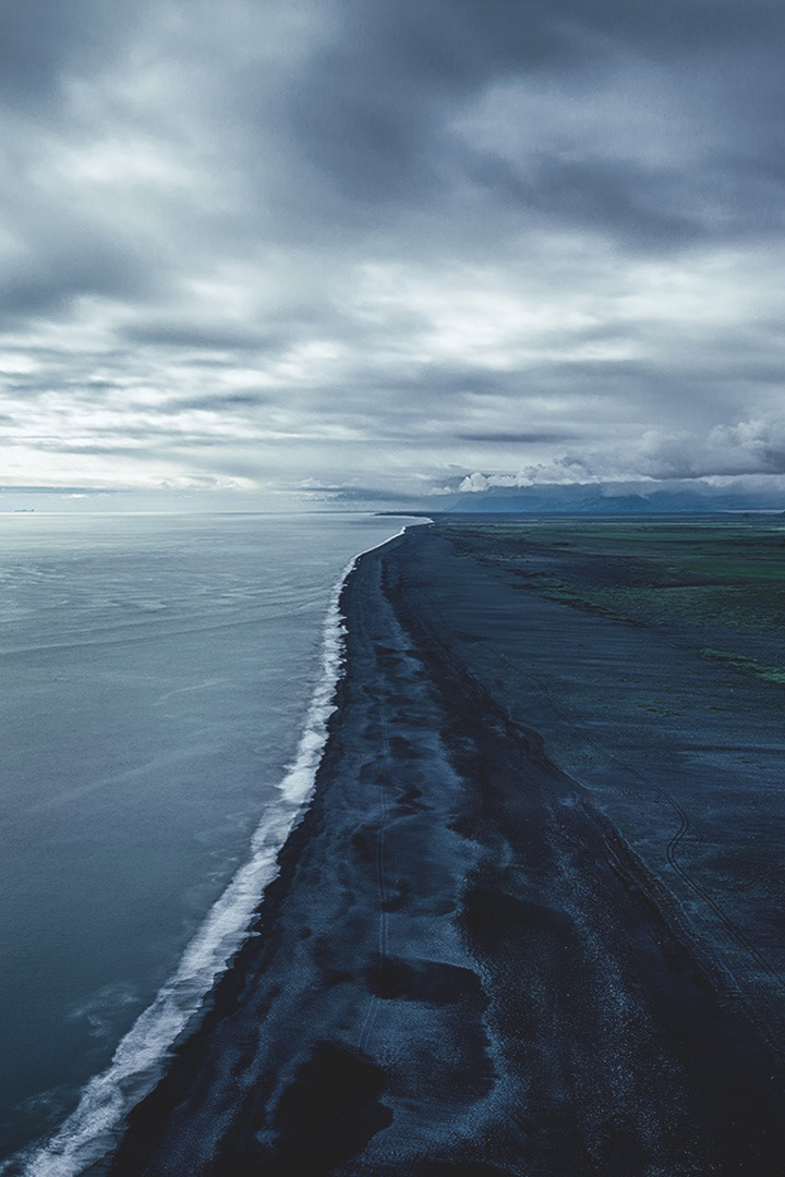 Archillect ID 377853