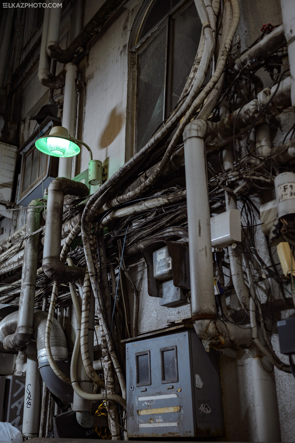 Archillect ID 377890