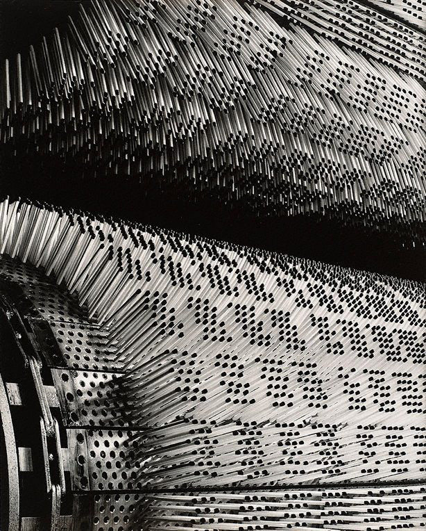 Archillect ID 377915