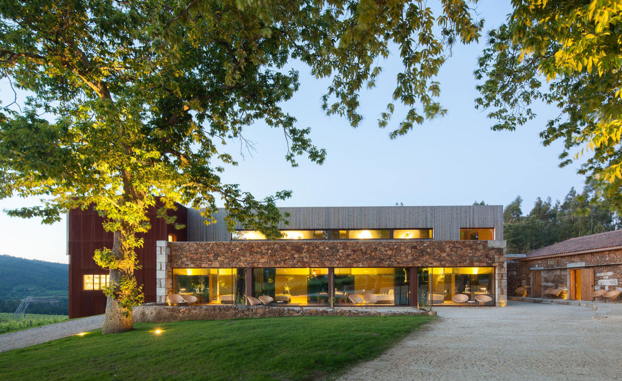 Archillect ID 377958