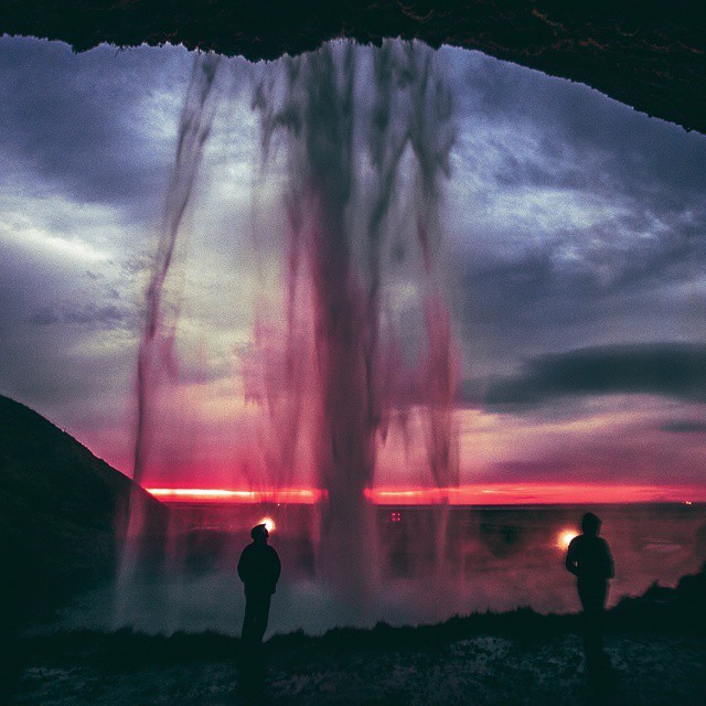 Archillect ID 377964