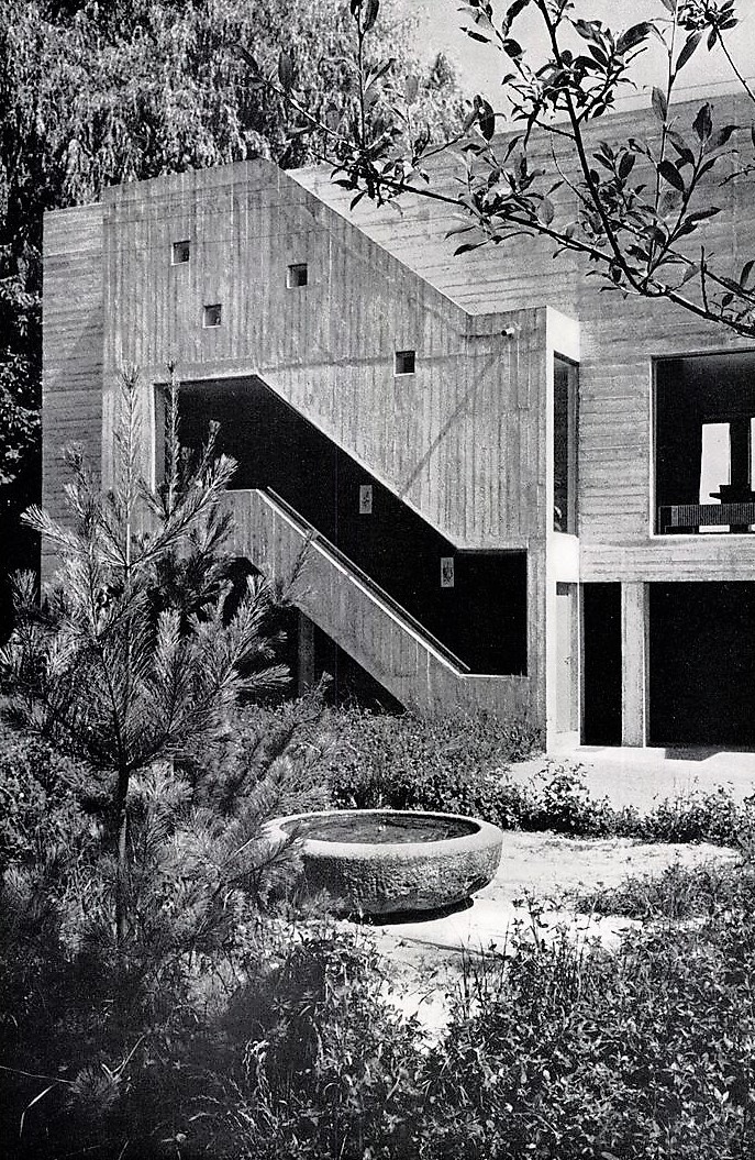 Archillect ID 378084