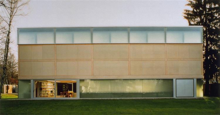 Archillect ID 378181