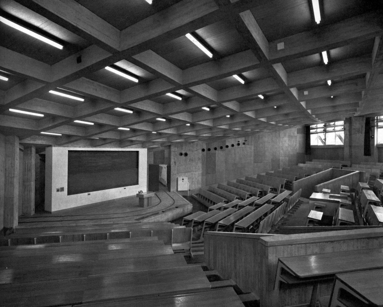 Archillect ID 378241