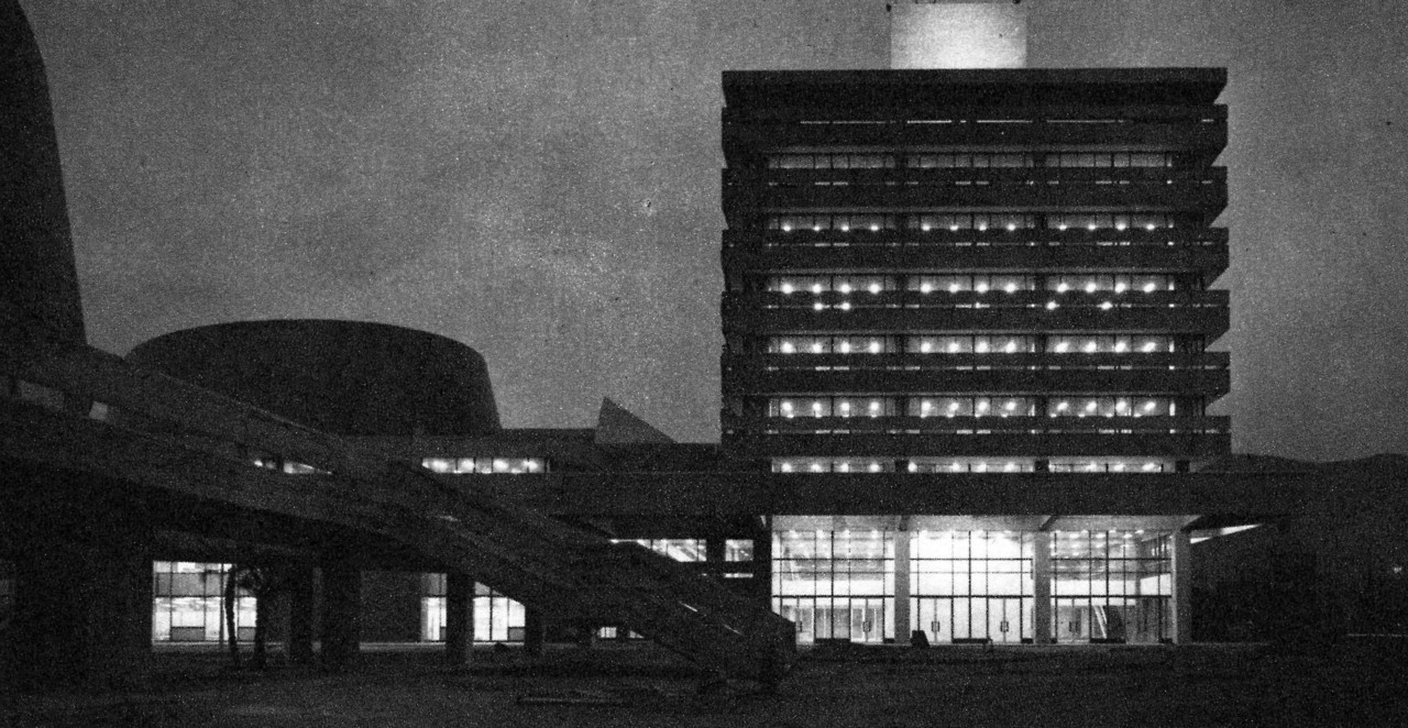 Archillect ID 378275