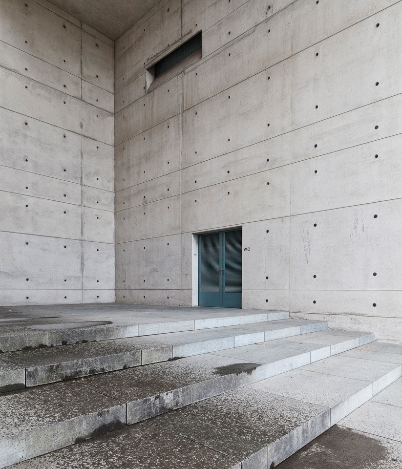 Archillect ID 378295