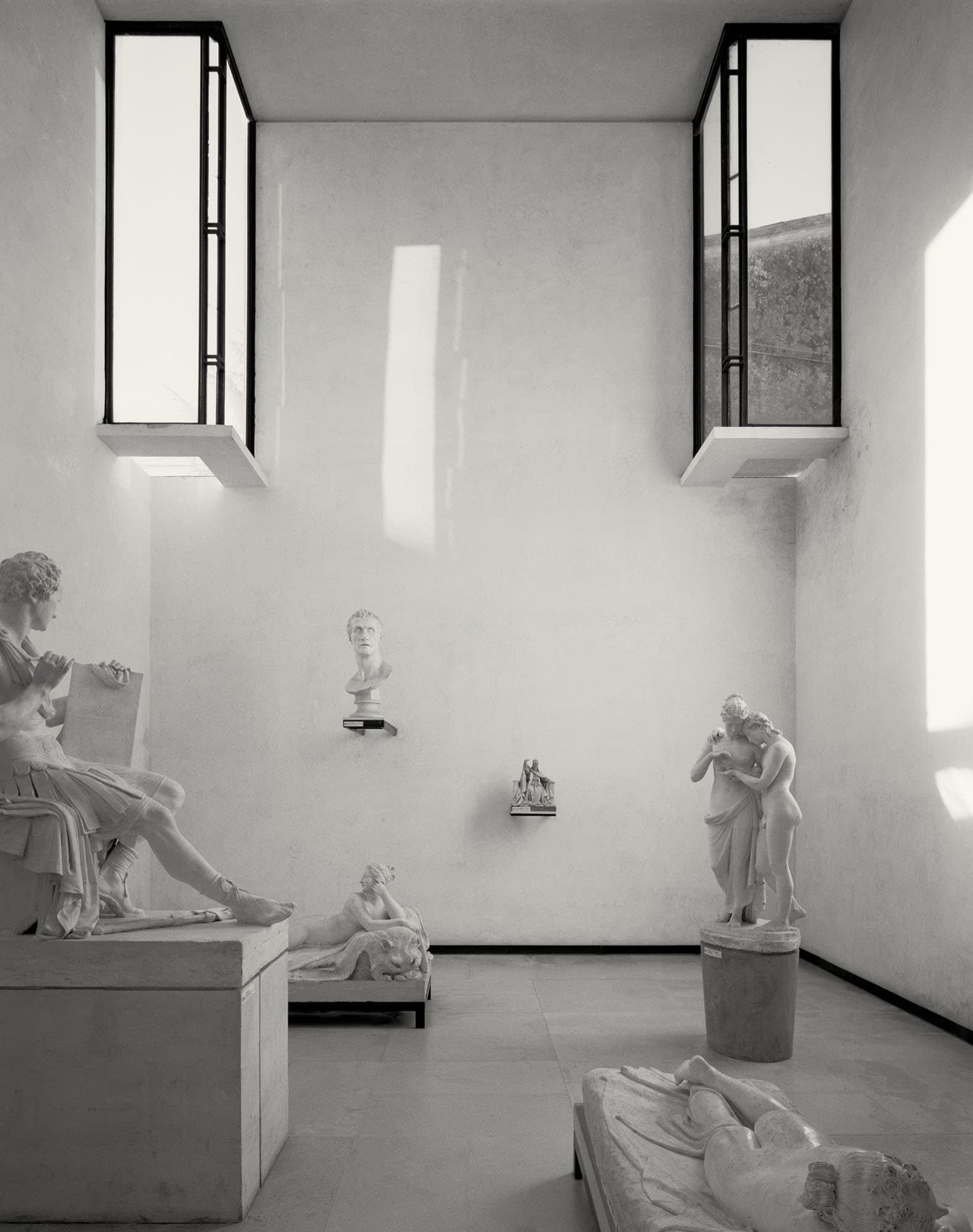 Archillect ID 378320