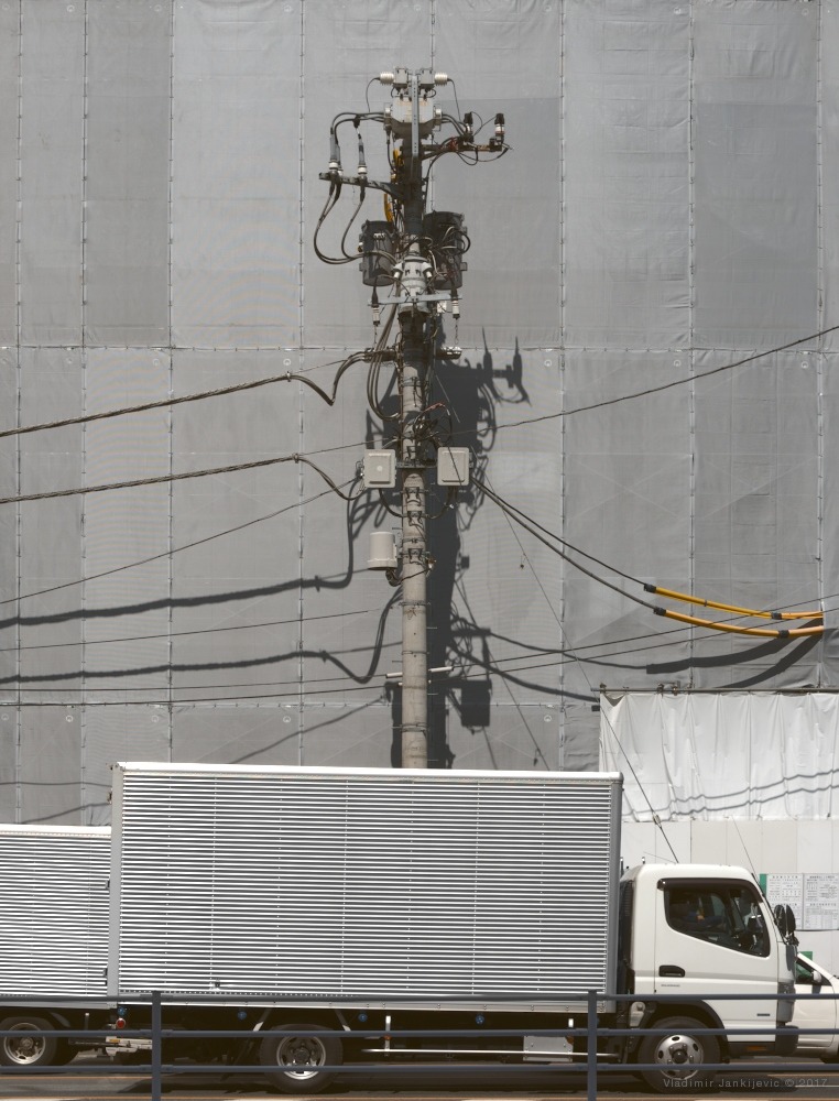 Archillect ID 378360