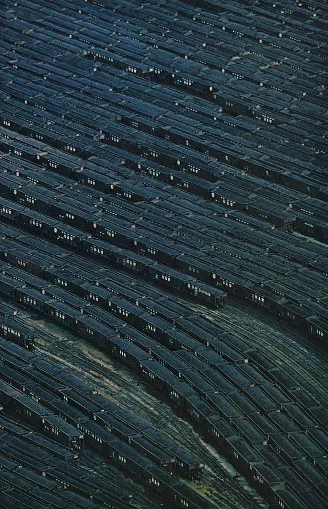 Archillect ID 378445