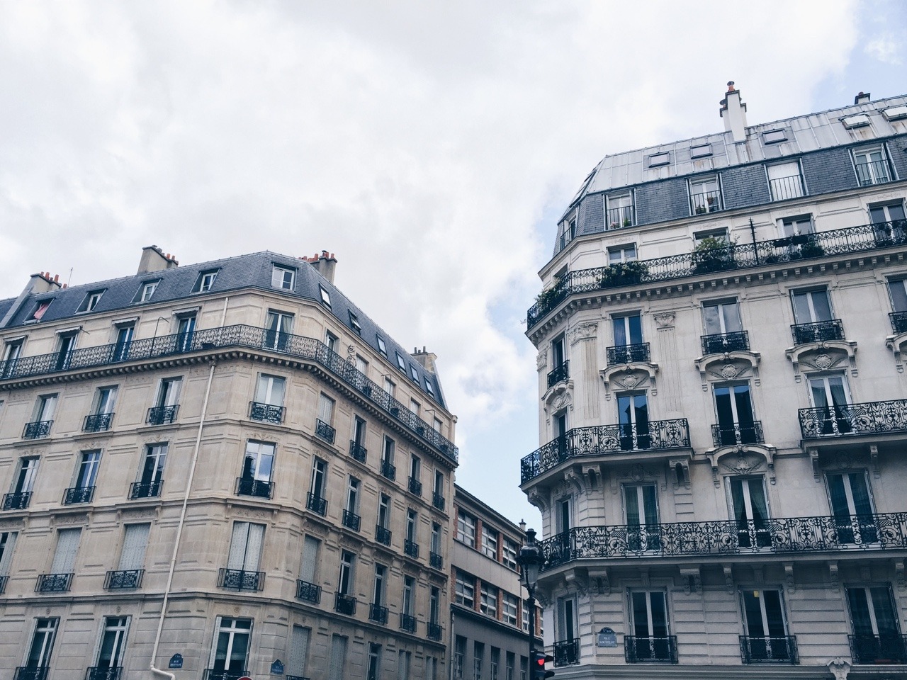 Archillect ID 378505