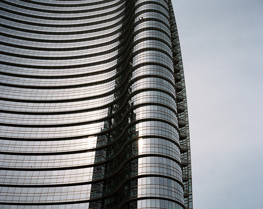 Archillect ID 378528